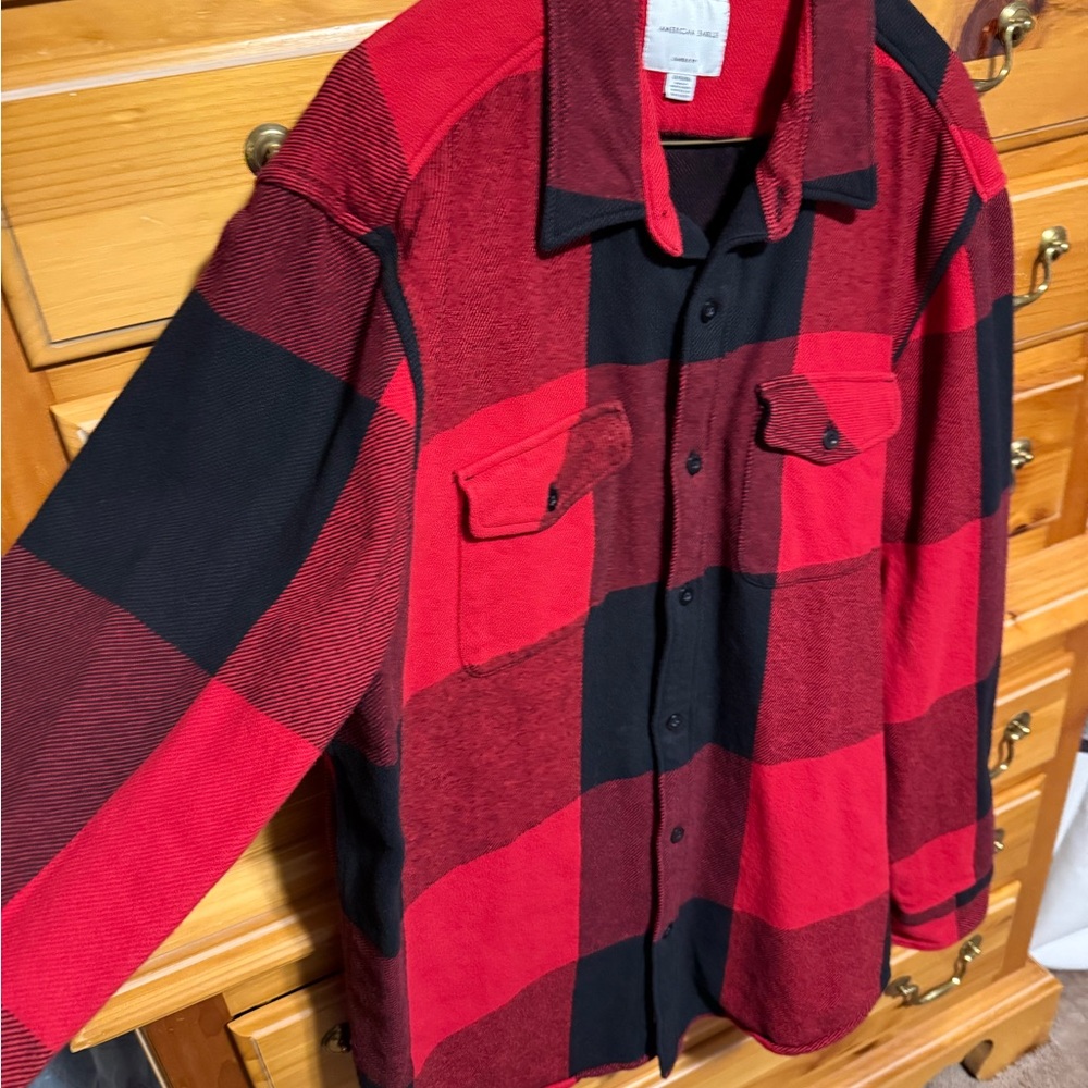 American Eagle Outfitters Red and Black Checkered Flannel Button Down Shirt